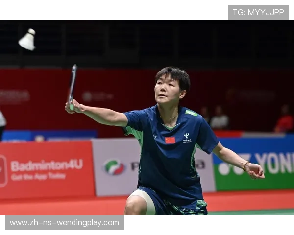 羽毛球解说美女